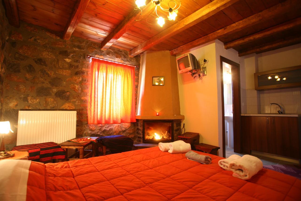 Eleni's Guesthouse Agios Athanasios  Extérieur photo